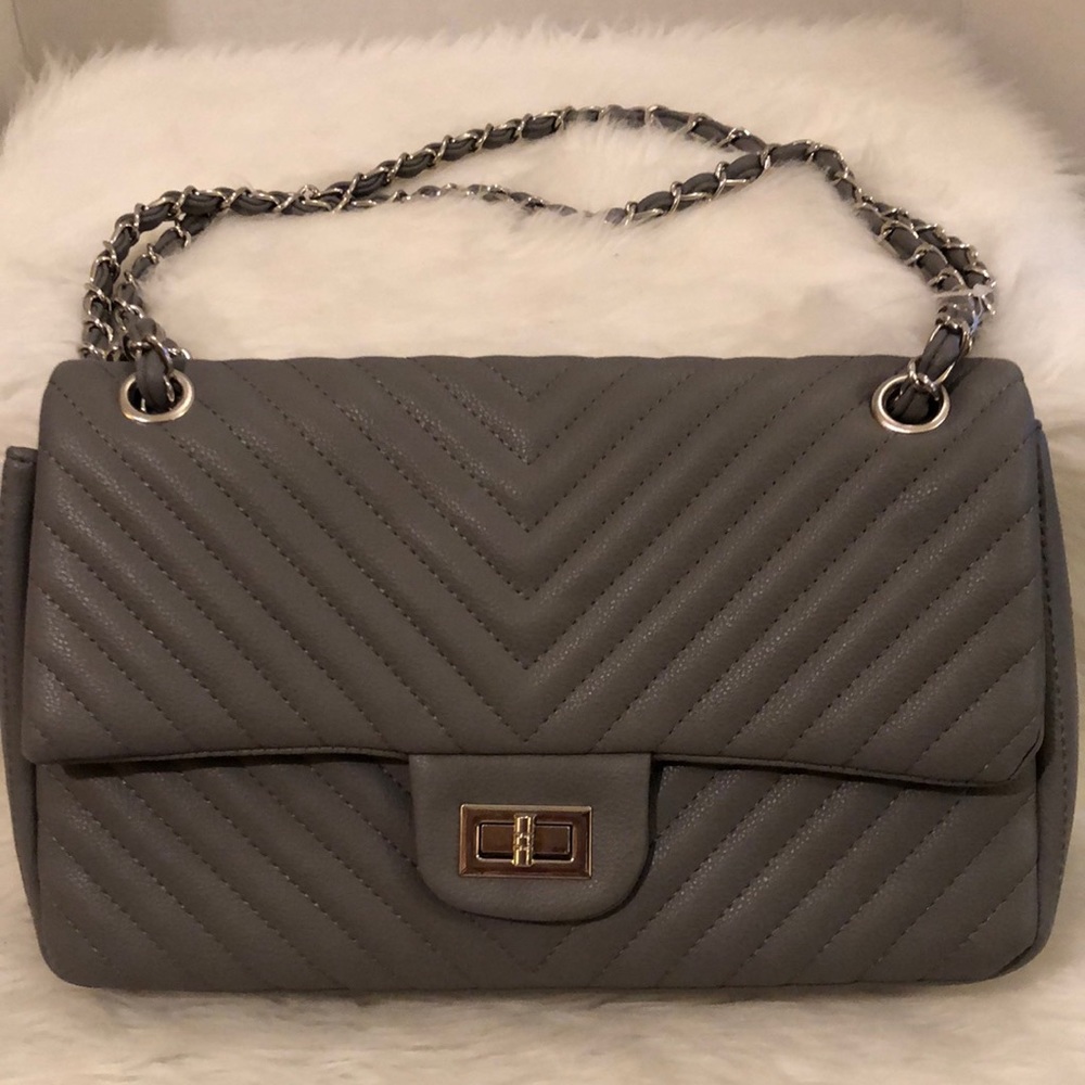 Gray Quilted Stitch Convertible Shoulder/Crossbody Bag/NWT